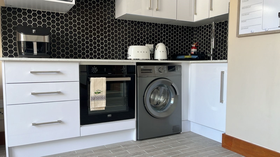 To Let 1 Bedroom Property for Rent in Cape Town City Centre Western Cape